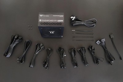 動力強勁，輸出穩定——Tt鋼影ThroughPower PF1 650W白金牌全模組電源深度體驗